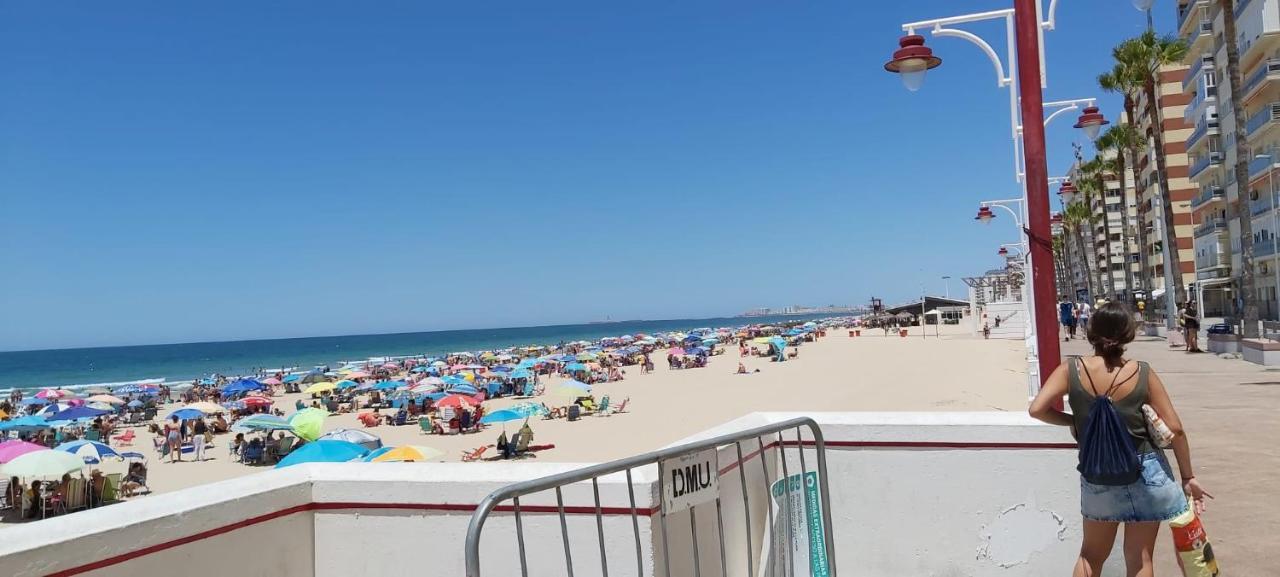 Caracola Beach Wifi Y Aire Acondicionado 加的斯 外观 照片